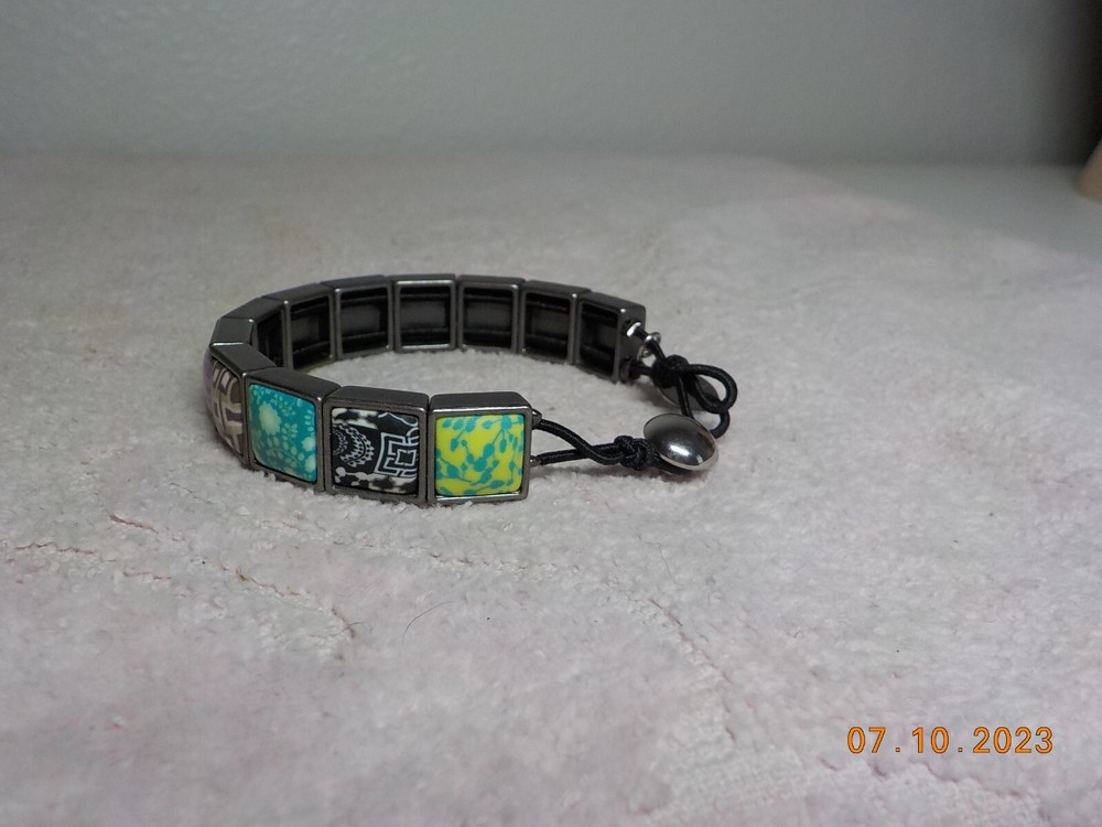 JILZARA PREMIUM CLAY BEADED BRACELET W/MULTI-COLOR/MULTI PATTERN SQUARE LINKS