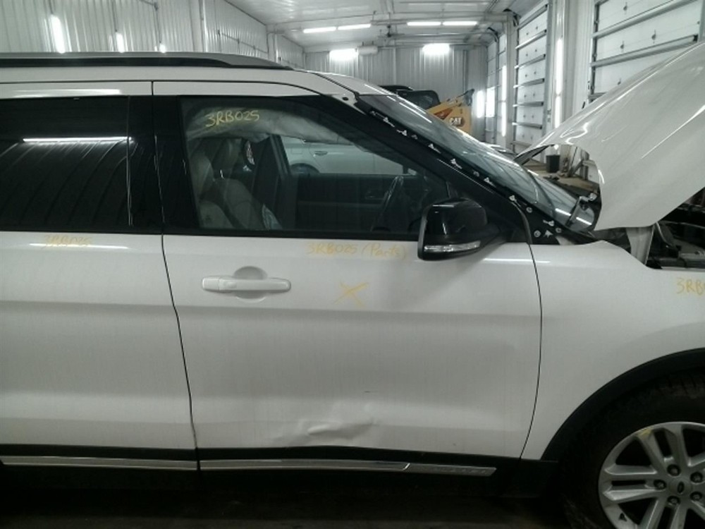 EXPLORER 2017 Keys/Latches/Locks 104805565