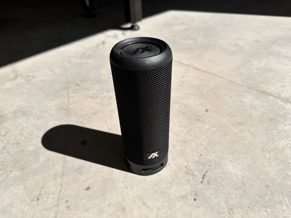 XPHERE Wireless Bluetooth Speaker Portable NIB