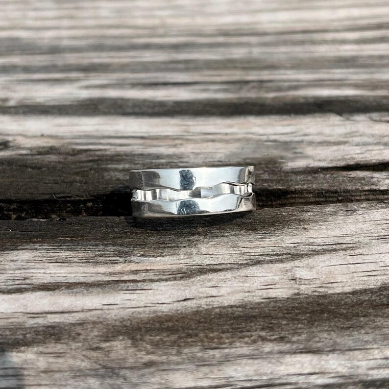 Solid 925Sterling Silver Cut-Out Wave Design Modern Geometric Band Handmade Ring