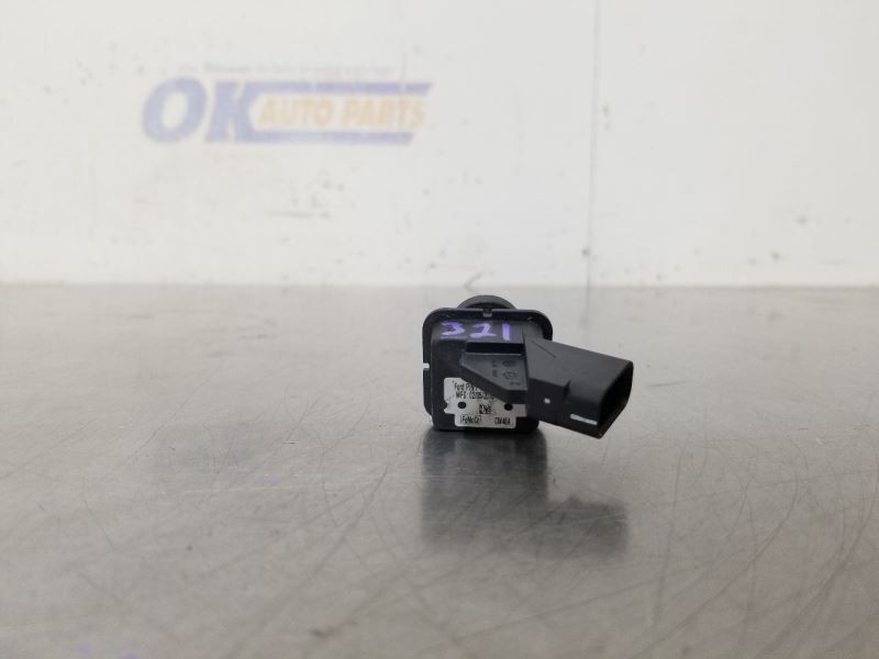 18 2018 FORD FOCUS REAR VIEW CAMERA PROJECTOR
