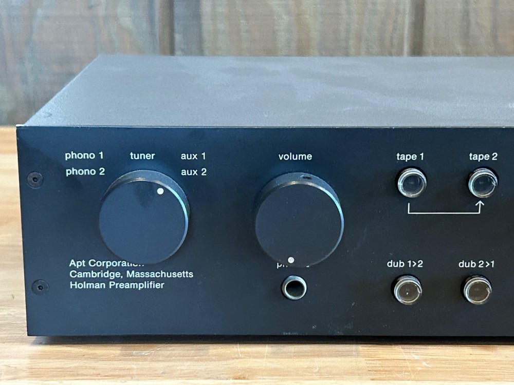Apt Holman Pre-amplifer Excellent Condition Just Serviced