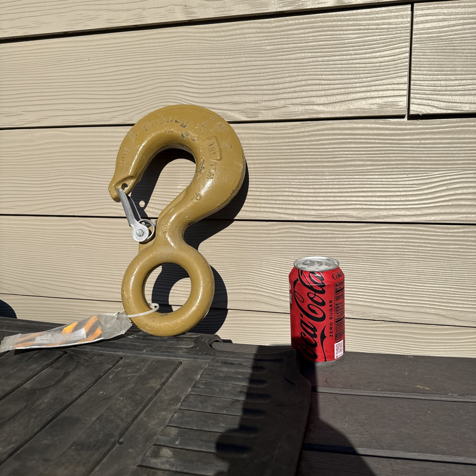 15 Ton Crosby L320 Gold Rigging Lifting Hook With Safety Latch MSRP: $412