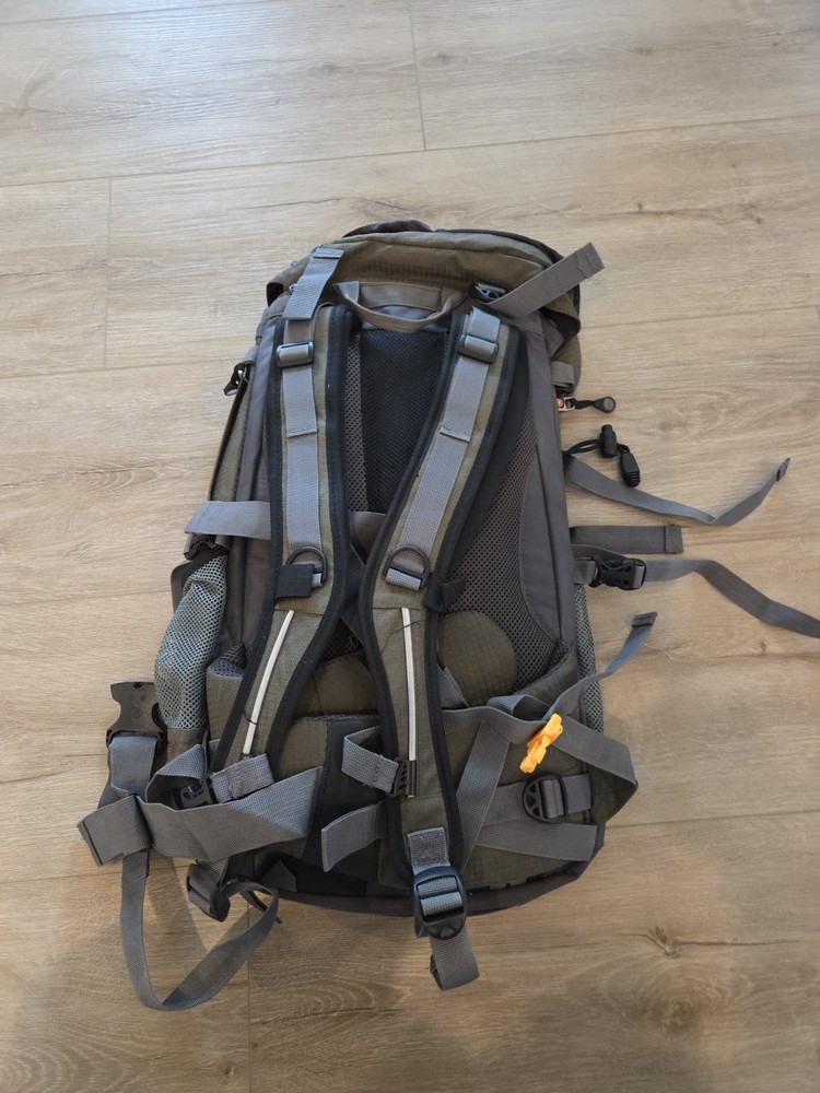 Backpacking Backpack: Hi - Tec, Trek 35