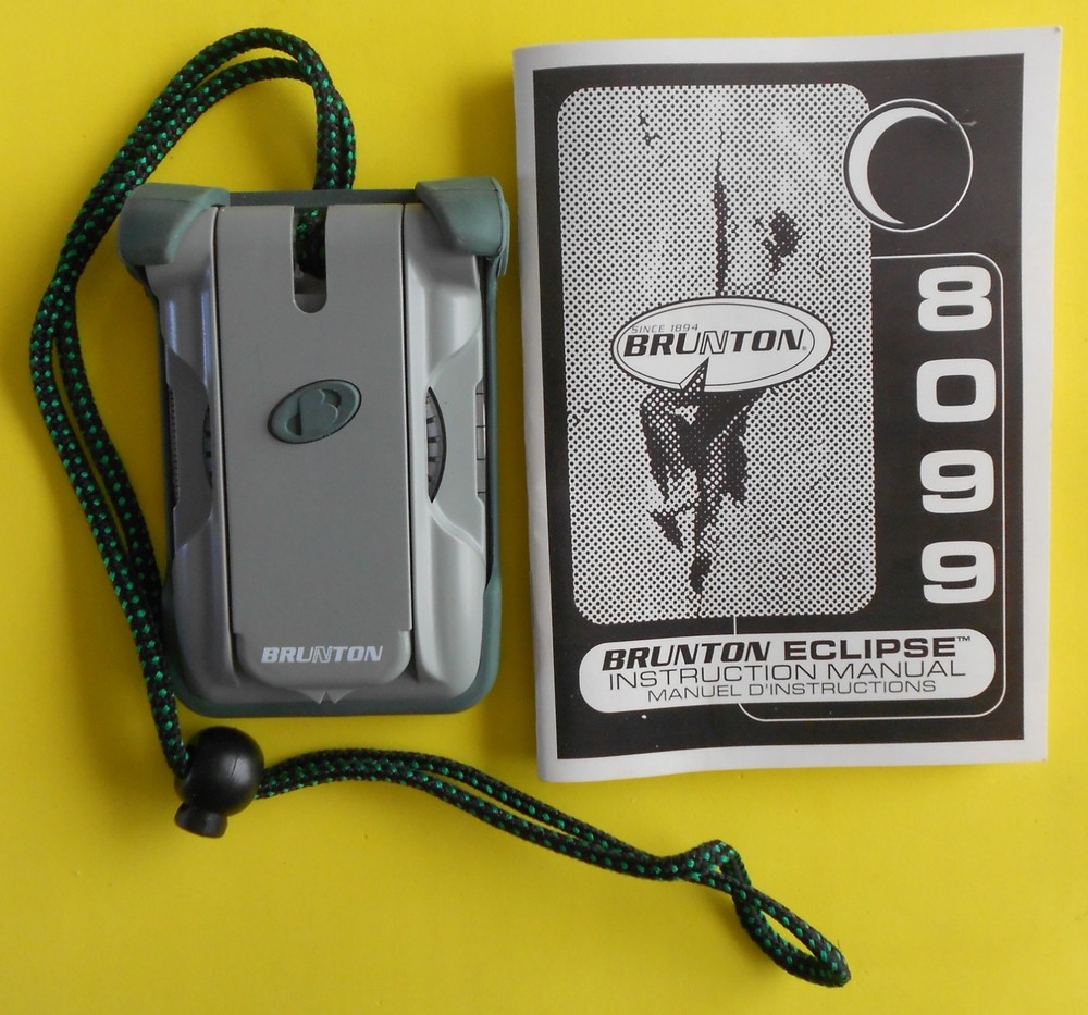 NOS Brunton 8099 ECLIPSE COMPASS w/ Instruction Manual