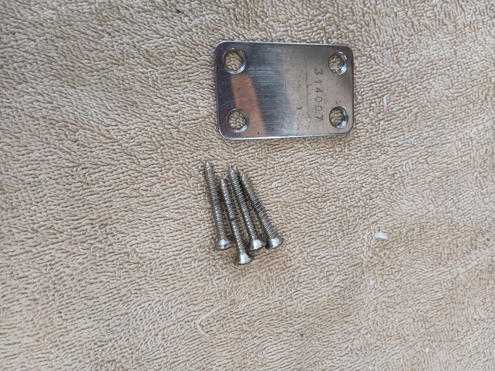 Vox 1960's neck plate with screws