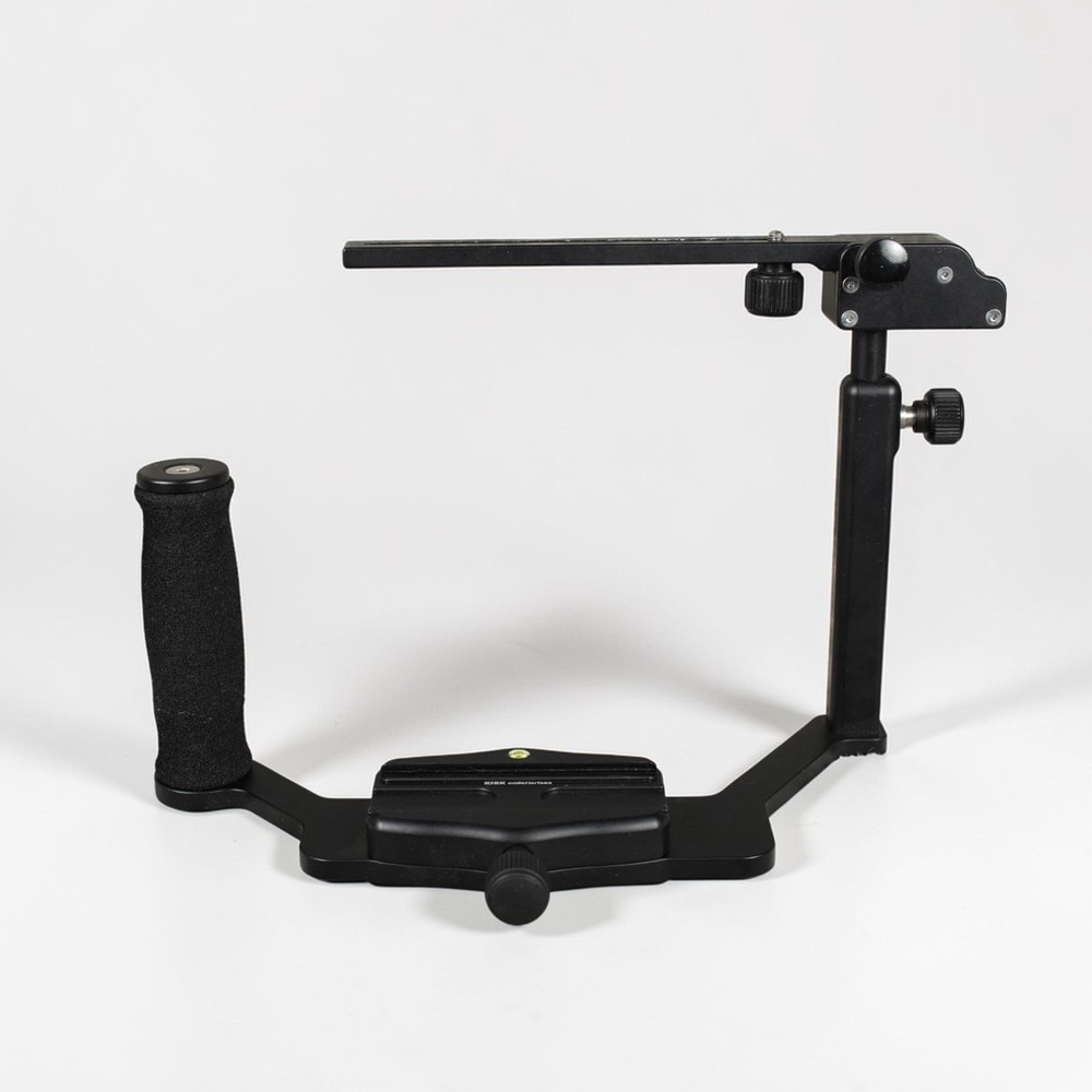 Kirk Enterprise Portrait Flash Bracket Grip Handle with Cold Shoe Quick Release