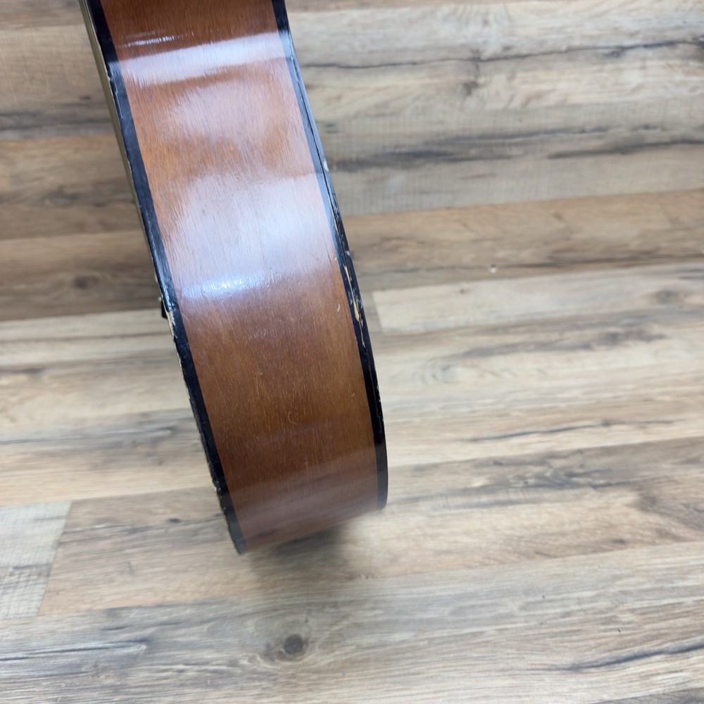 Decca Acoustic Guitar