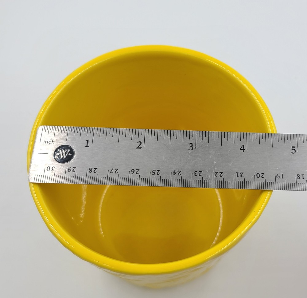 Ceramic Planter Yellow Leaf Print 4"
