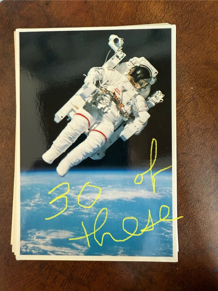 NASA Space Shuttle, SPACE, Astronaut Challenger Items