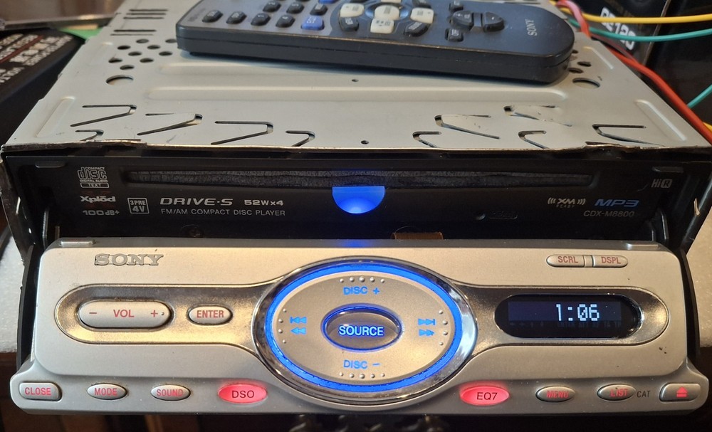 Sony CDX-M8800