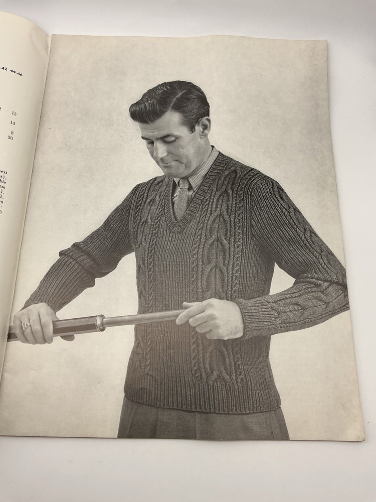 Spinnerin 1964 Classic Sweaters Knitted Manuel Vol. 153 With 22 Patterns