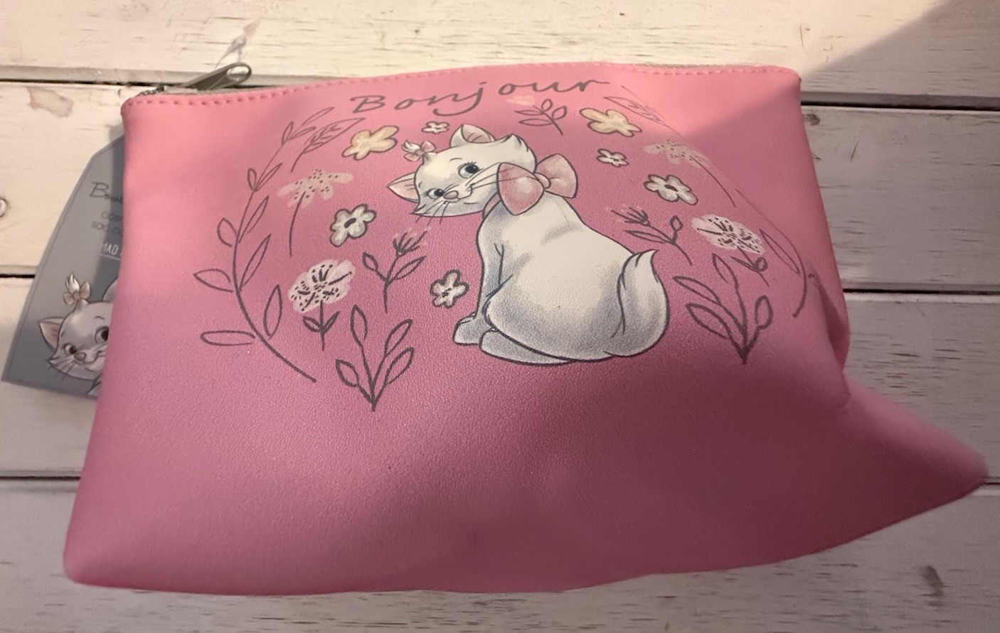 NEW WITH TAGS! Disney The Aristocats Marie Cosmetic Bag!