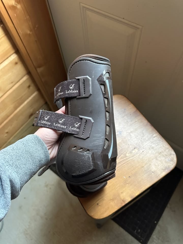 Lemieux ~ Impact Responsive Tendon Boots (Medium/Brown)