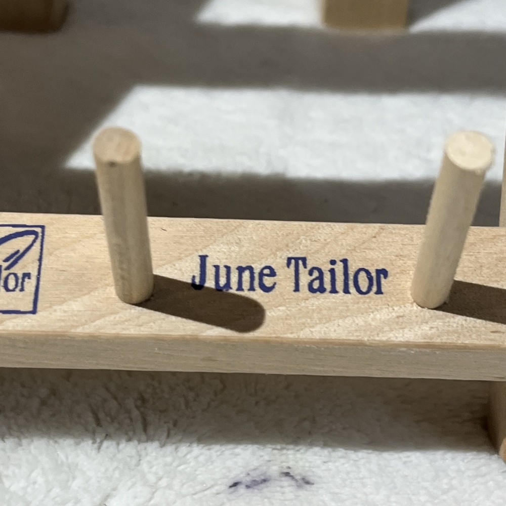 June Tailor 30 Thread Spool Holder Organizer Rack Freestanding Folding Compact