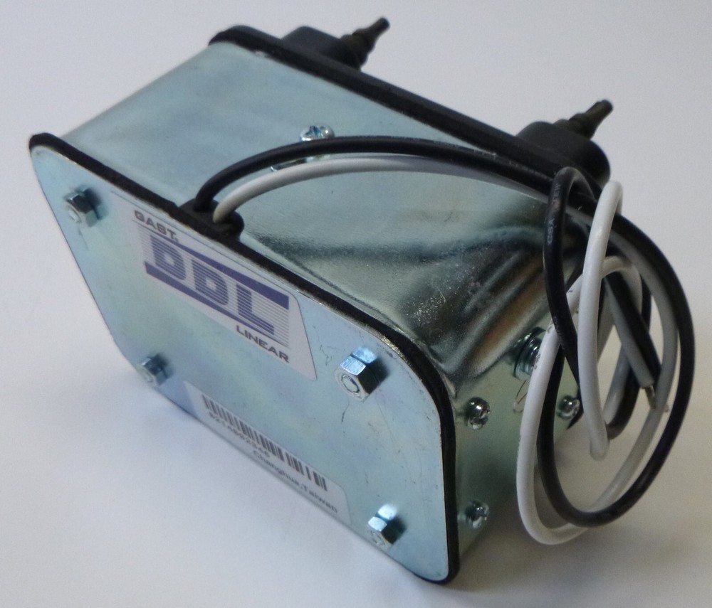Gast DDL5BS-101 Small Capacity Linear Vacuum Pump / Compressor