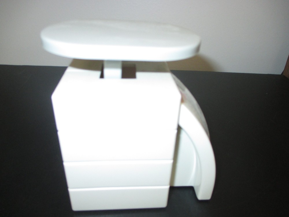 Vintage Sunbeam Plastic Scale #927-Clean & Working