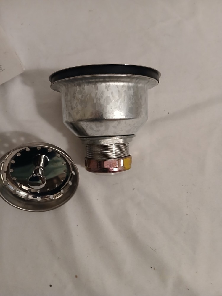 Mainline ML10282 SSDeep Cup 4-1/2" Stick Post Basket Strainer, DC nut