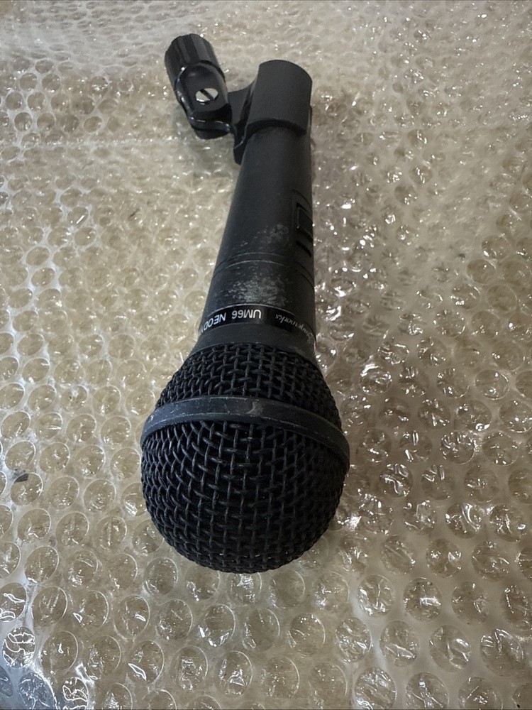 Stageworks UM66 Neodymium Unidirectional Microphone