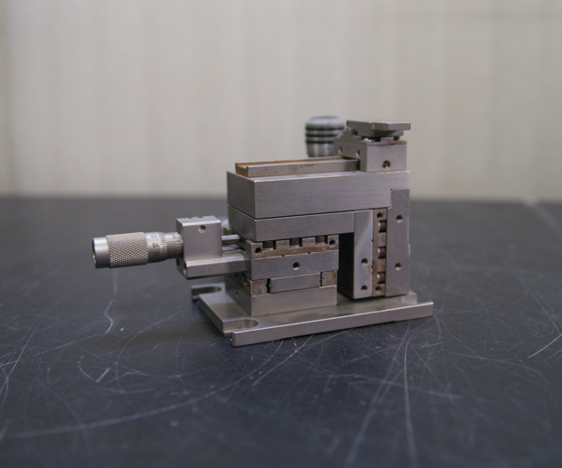 NewPort 561D Fiber Alignment Stage