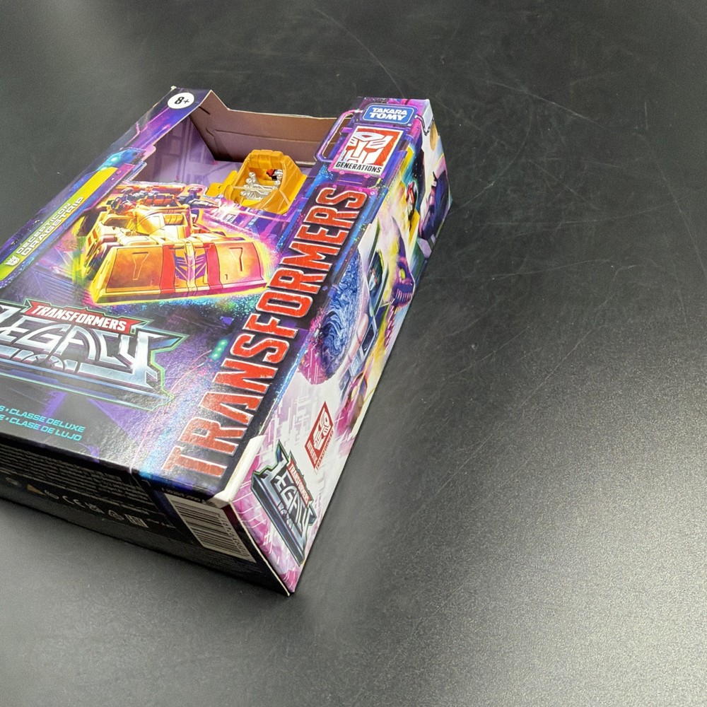 Transformers Legacy -Dragstrip- New in Box- Menasor