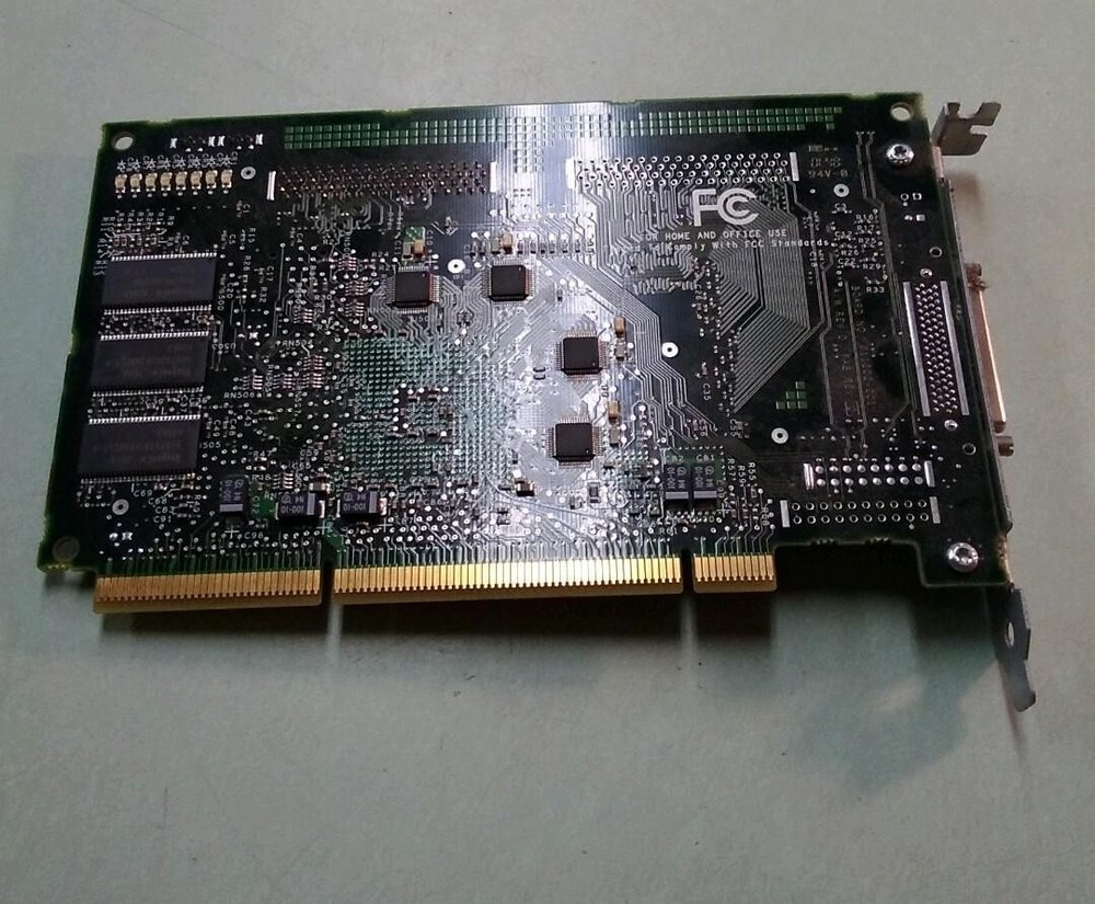 HP 226874-001 011200-001 Smart Array ULTR3 SCSI Raid Controller