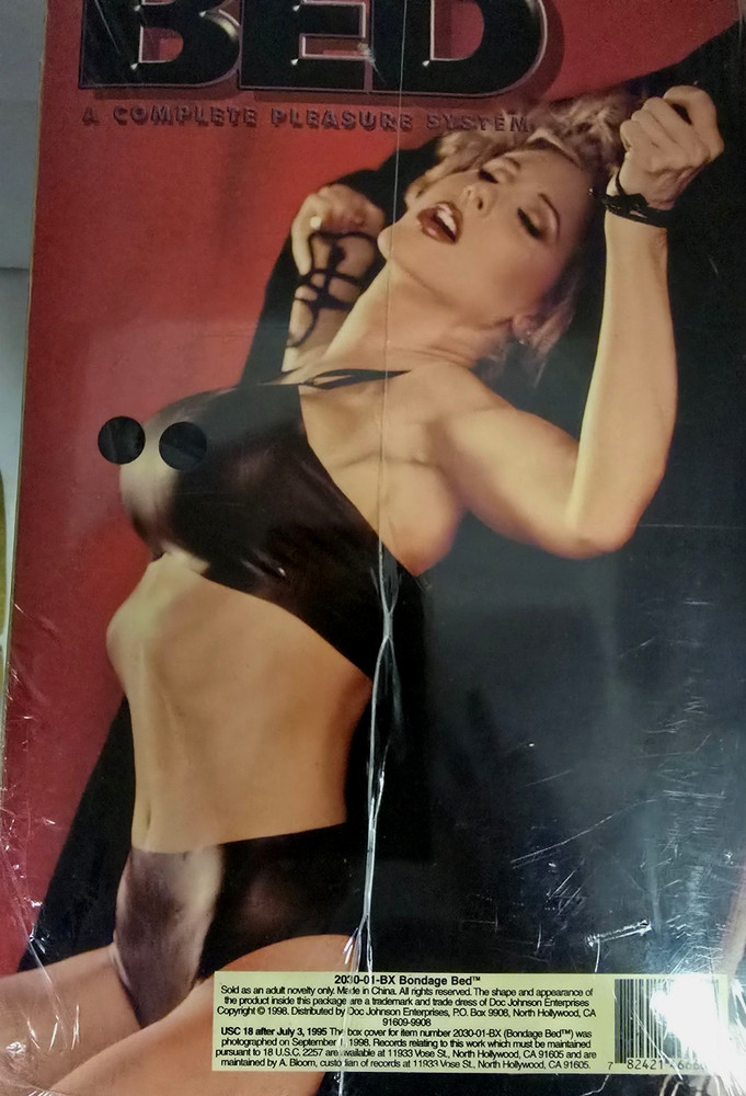 INFLATABLE BONDAGE BED by Doc Johnson (Queen / Black) 2030-01BX