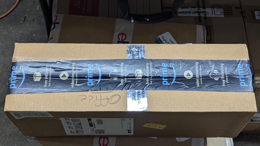 APC AP9571A PDU Basic 200V-230V/30A (10) Outlets 1U Horizontal Rackmount