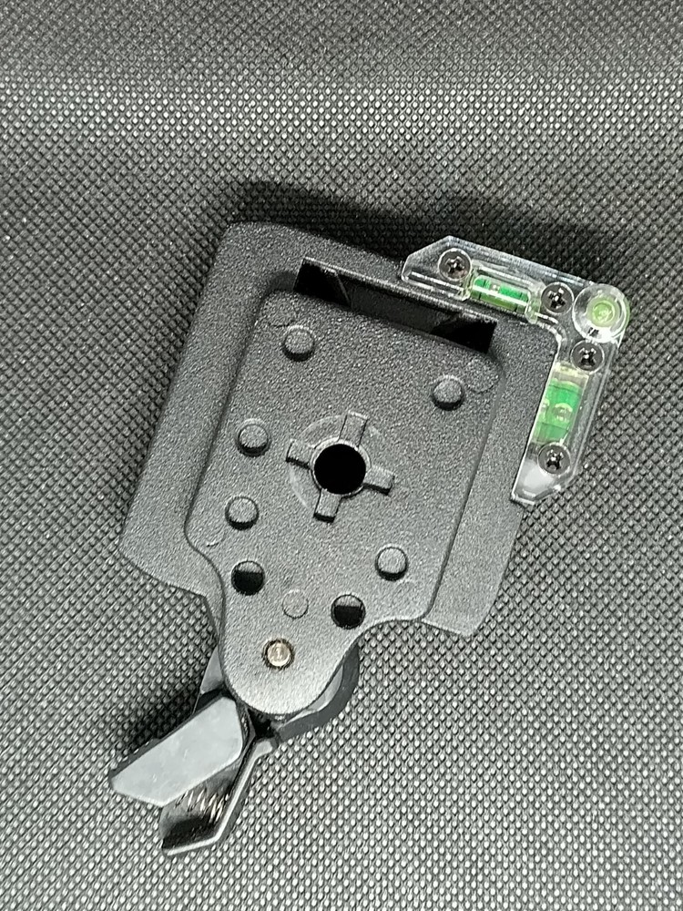 GIOTTOS MH-652C QUICK-CHANGE ADAPTER, No Plate