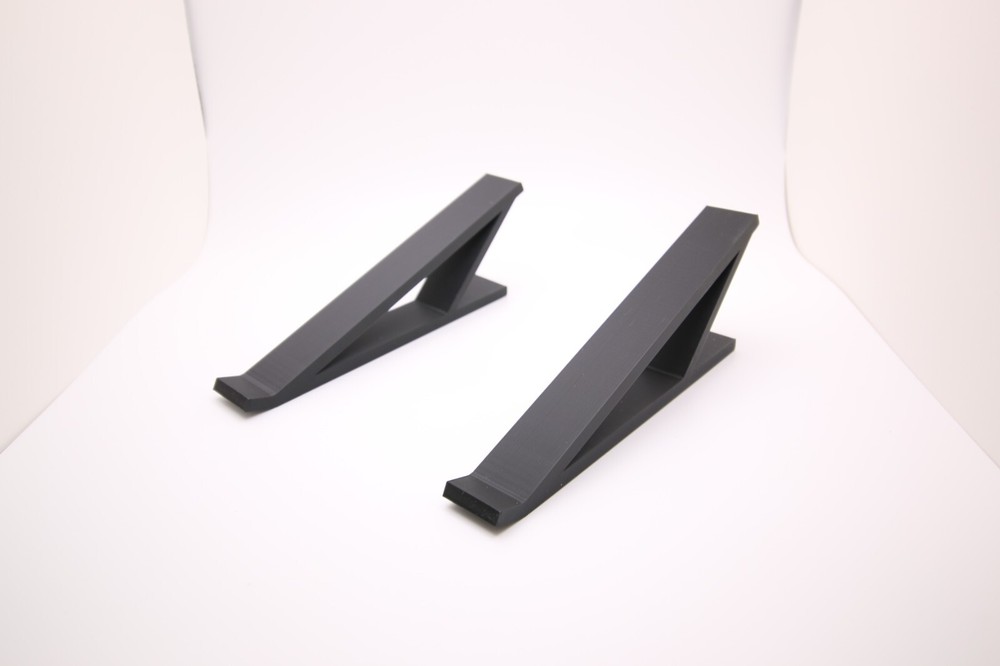 Universal game console stand display