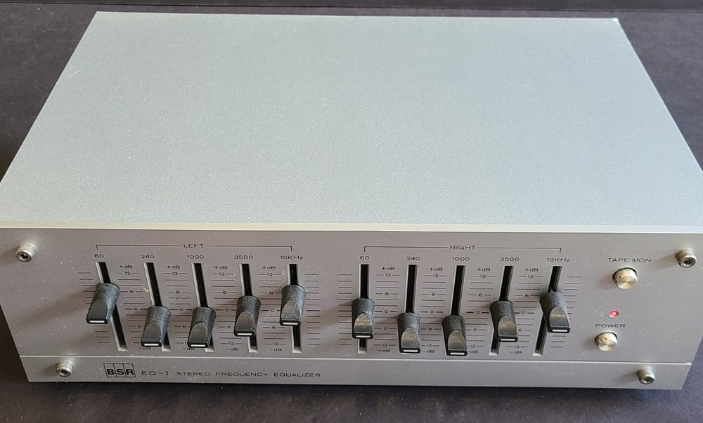 BSR EQ-I Stereo Frequency Equalizer Turns On Vintage
