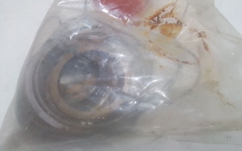 WHITE HYDRAULICS 500444001 (E2B2)