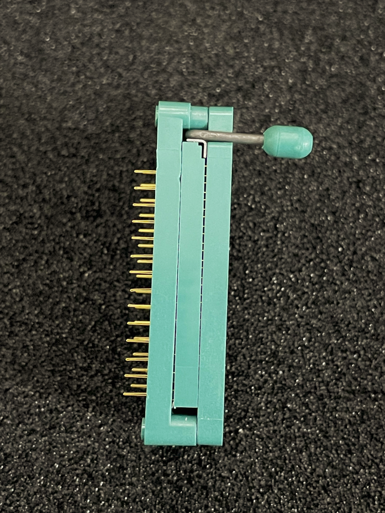 1pc 3M 228-3345 TEXTOOL DIP ZIP SOCKET 28POS GOLD **NOS