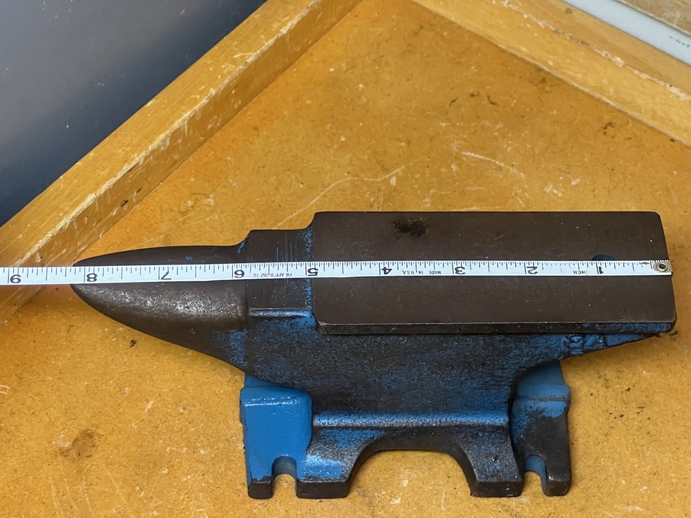 Vintage Anvil 7.70 Lbs.