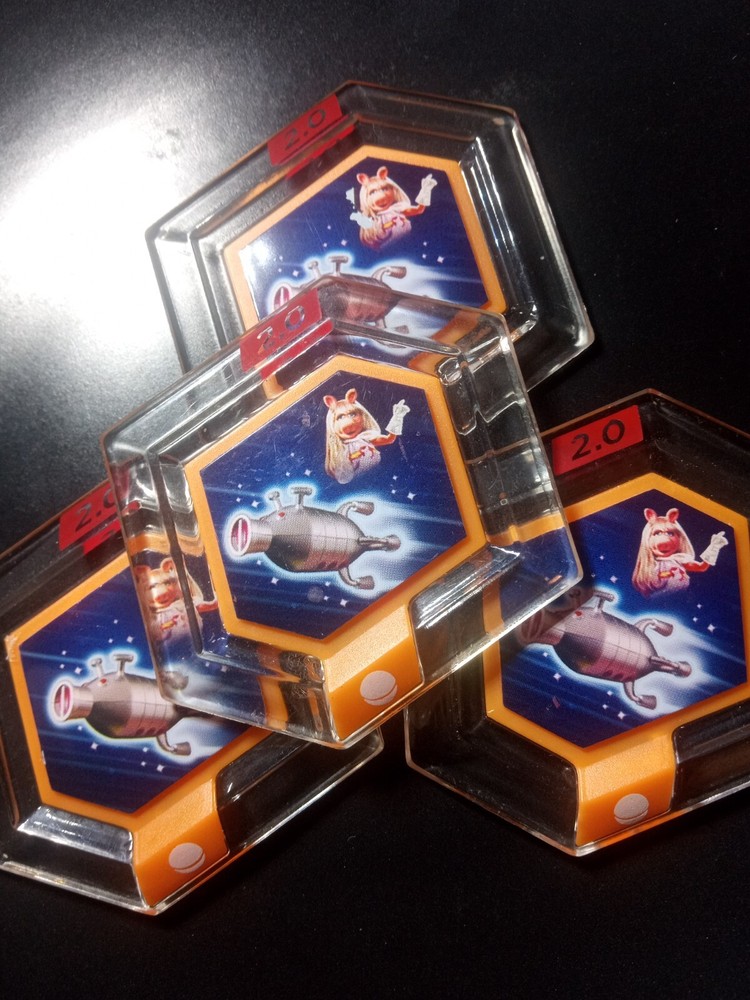 USS Swinetrek (V2.0) - Disney Infinity Power Disc