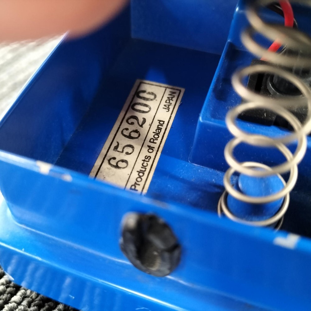 BOSS CS-2 [Scratch] BOSS CS-2