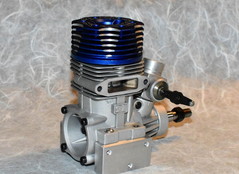 OS Engines 91SZ-H #18300 Two-Stroke Nitro Heli Engine *Good Condition*