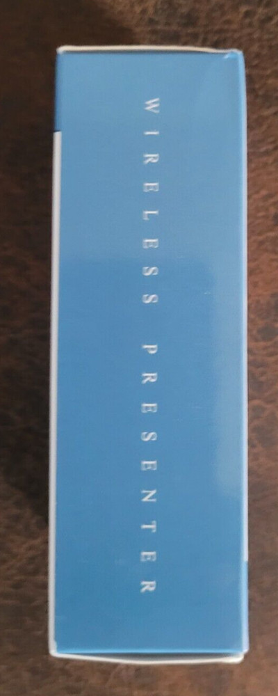 Wireless Presenter w/Laser Button Plug & Play USB-A 30M Remote Control