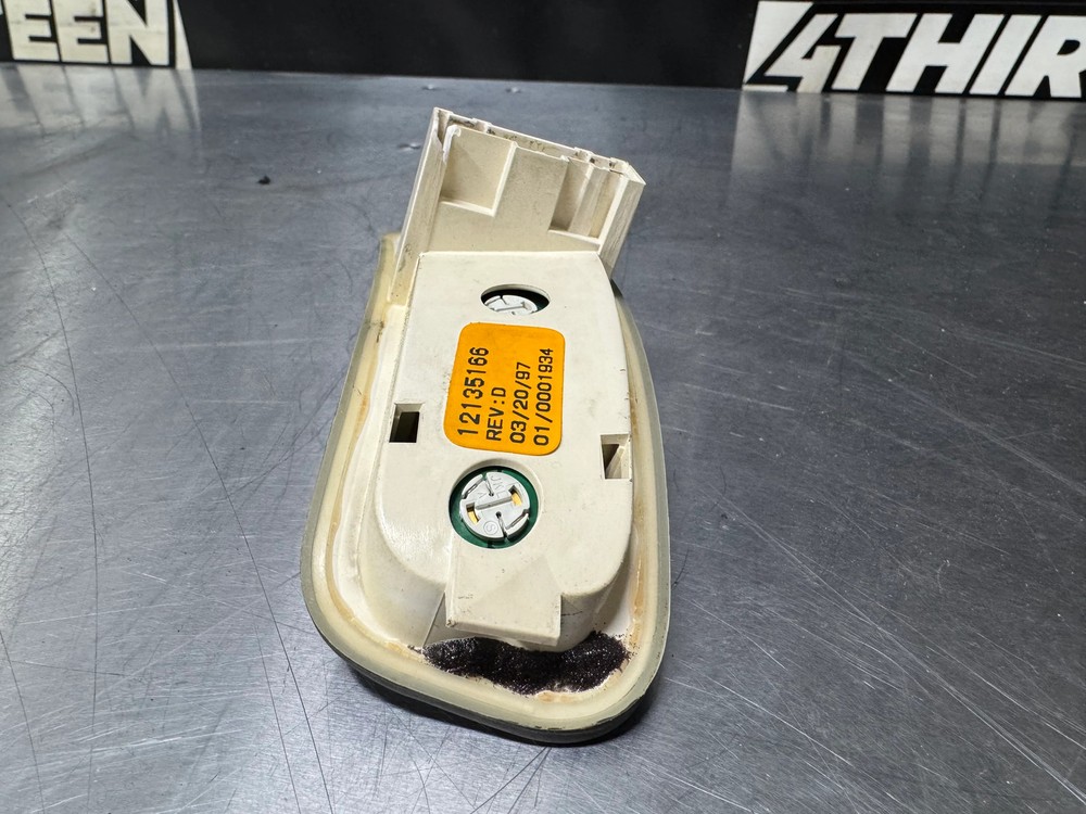 1997-2004 CORVETTE C5 LEFT DRIVER FRONT POWER WINDOW MASTER SWITCH OEM. #K32