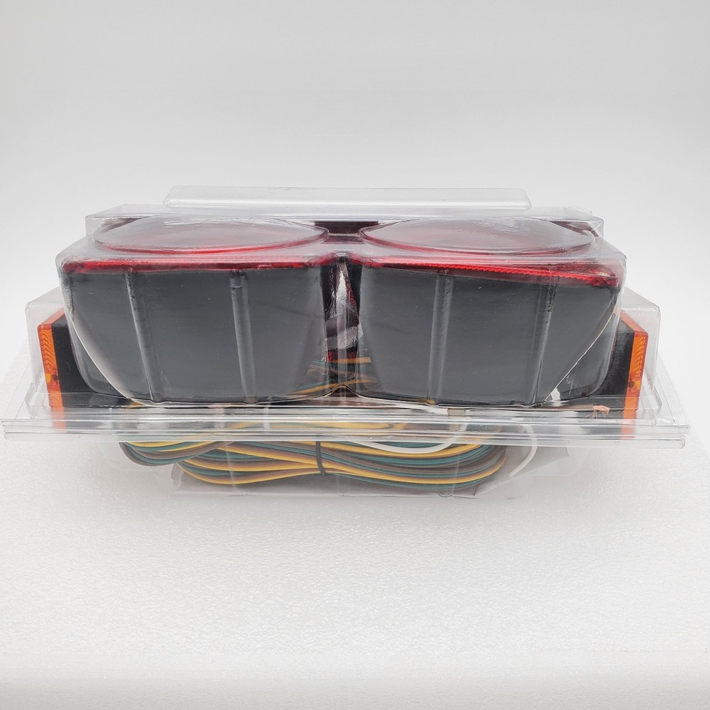 Submersable Trailer Light Kit Combo + Herness, Bracket, Mounting Hardware 652305