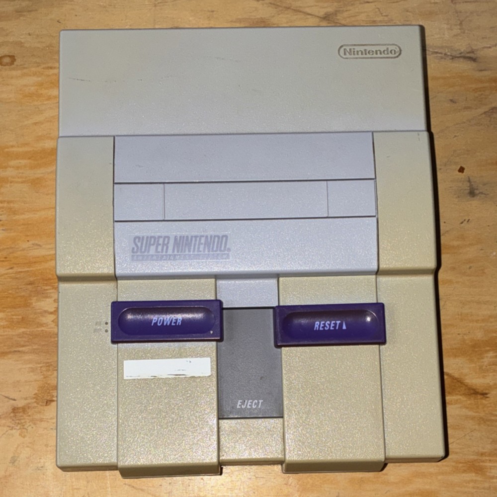 Nintendo SNS-001 SNES Console Gray Beige Composite RCA RF Eject Button
