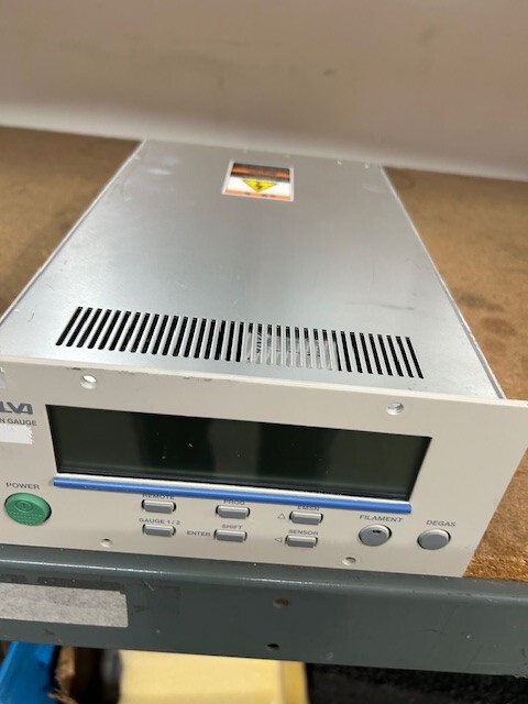 ANELVA IONIZATION GAUGE CONTROLLER