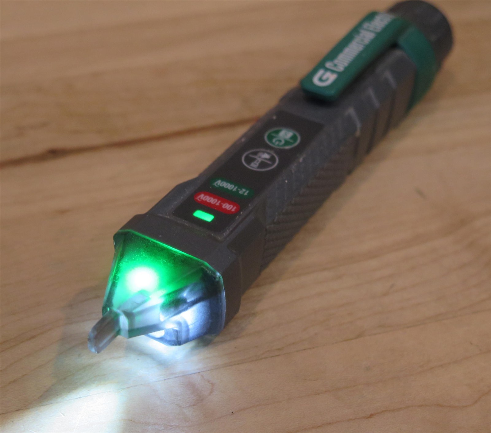 Commercial Electric NCV-8908 Non-Contact AC Voltage Tester Detector 12-1000vac