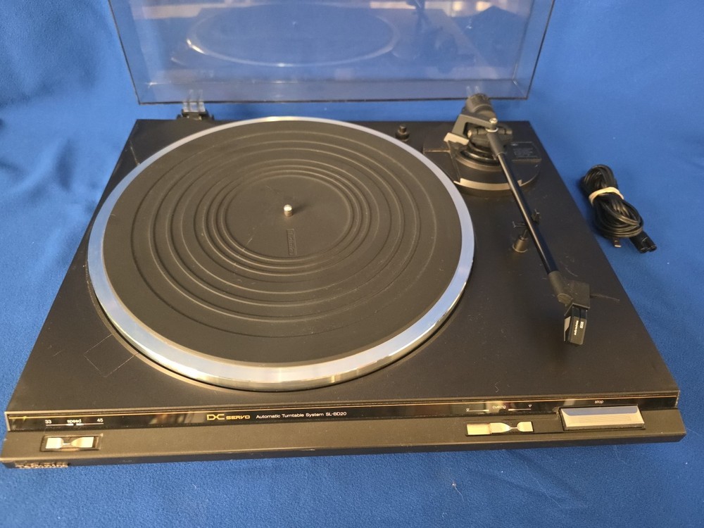 Vintage Technics SL-BD20 -1 DC Servo Automatic Turntable System - TESTED