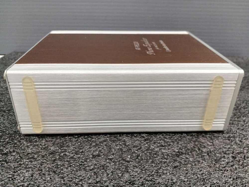 AUDIO-TECHNICA AT-PEQ20 MM/MC Phono Equalizer High-Quality Preamp