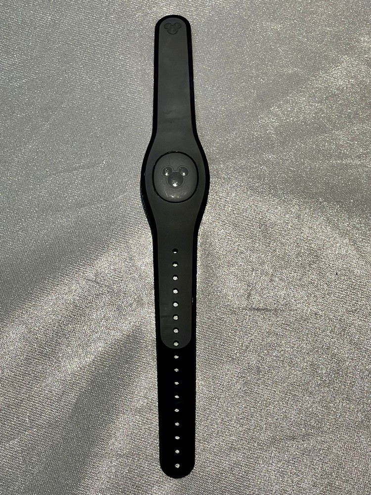 Used Disney Magic Band 2.0