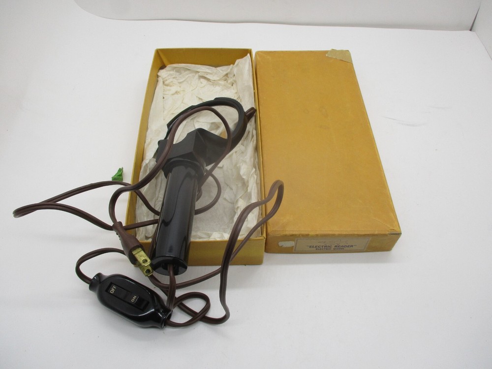 Vintage Pike Electric Reader Electric Model Magnifying Glass