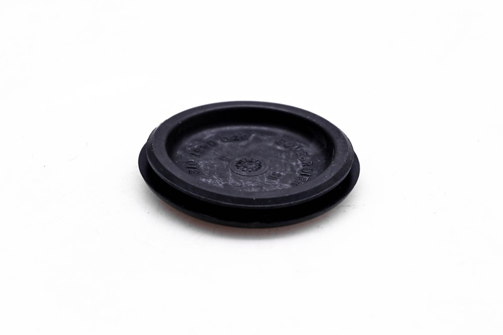 Bombardier 5700451012 Rubber Plug