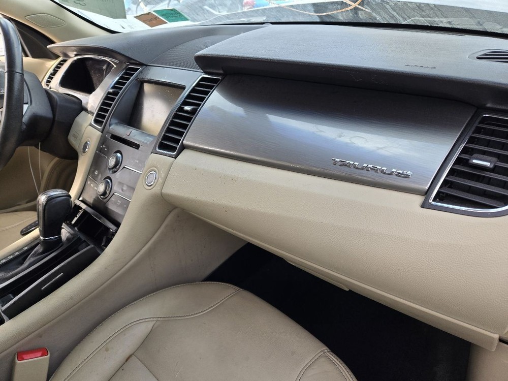 2013-2016 Ford Taurus Center Dash 8" Display Screen