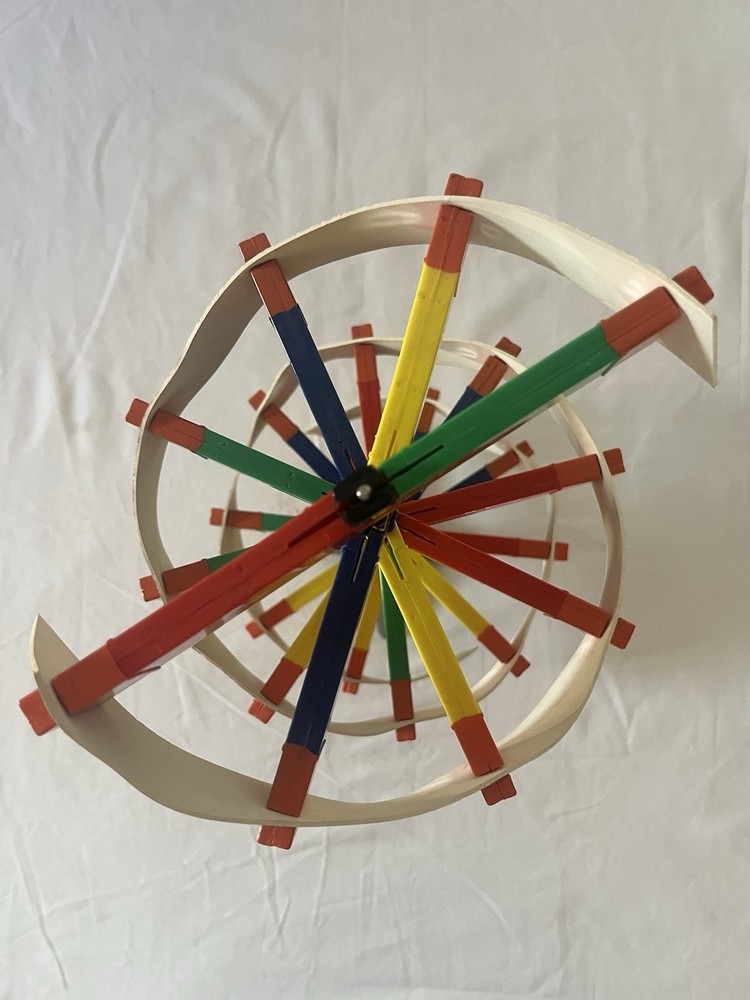 DNA Molecular Model Kit - Made By Science Teaching Aids (1986)